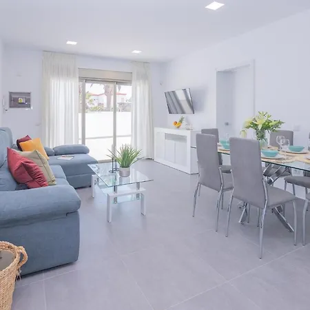 Family 1 Beachfront By Holidays Apartment Corralejo