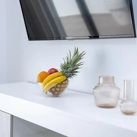 Apartment Family 1 Beachfront By Holidays